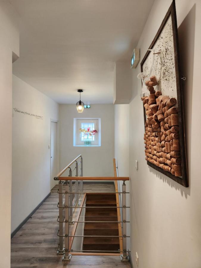 Appartement Calme Le Clos De Renee Hautvillers Eksteriør billede